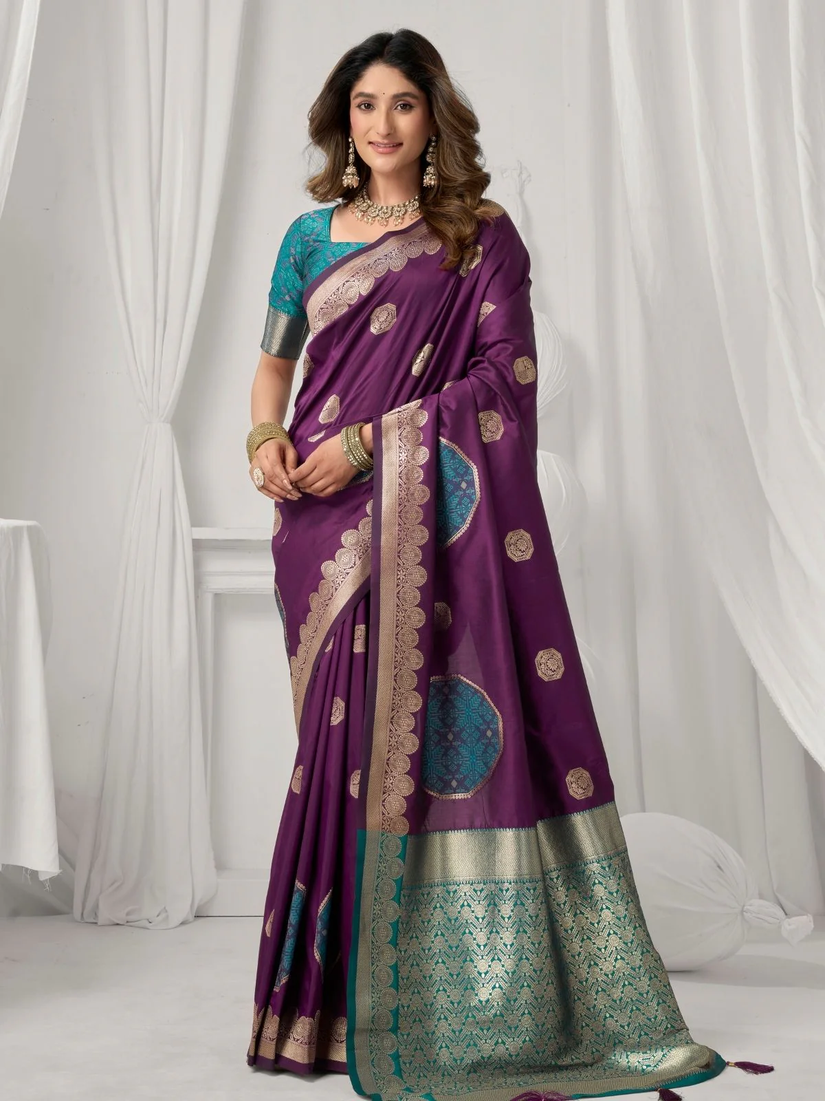 Odette Teal Blue and Wine Silk Blend Woven Saree For Women