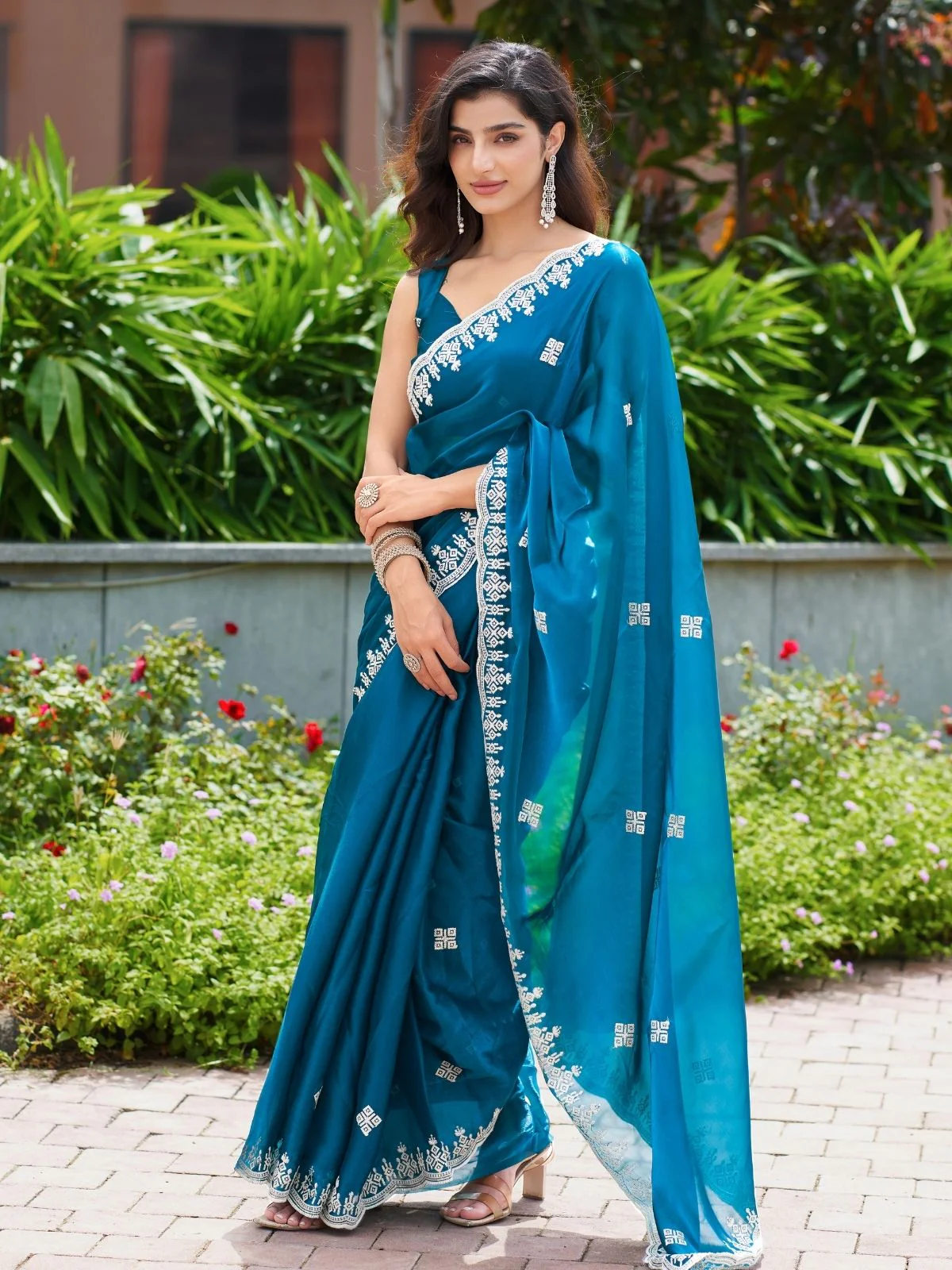 Odette Teal Blue Chiffon Embroidered Saree For Women - Image 2
