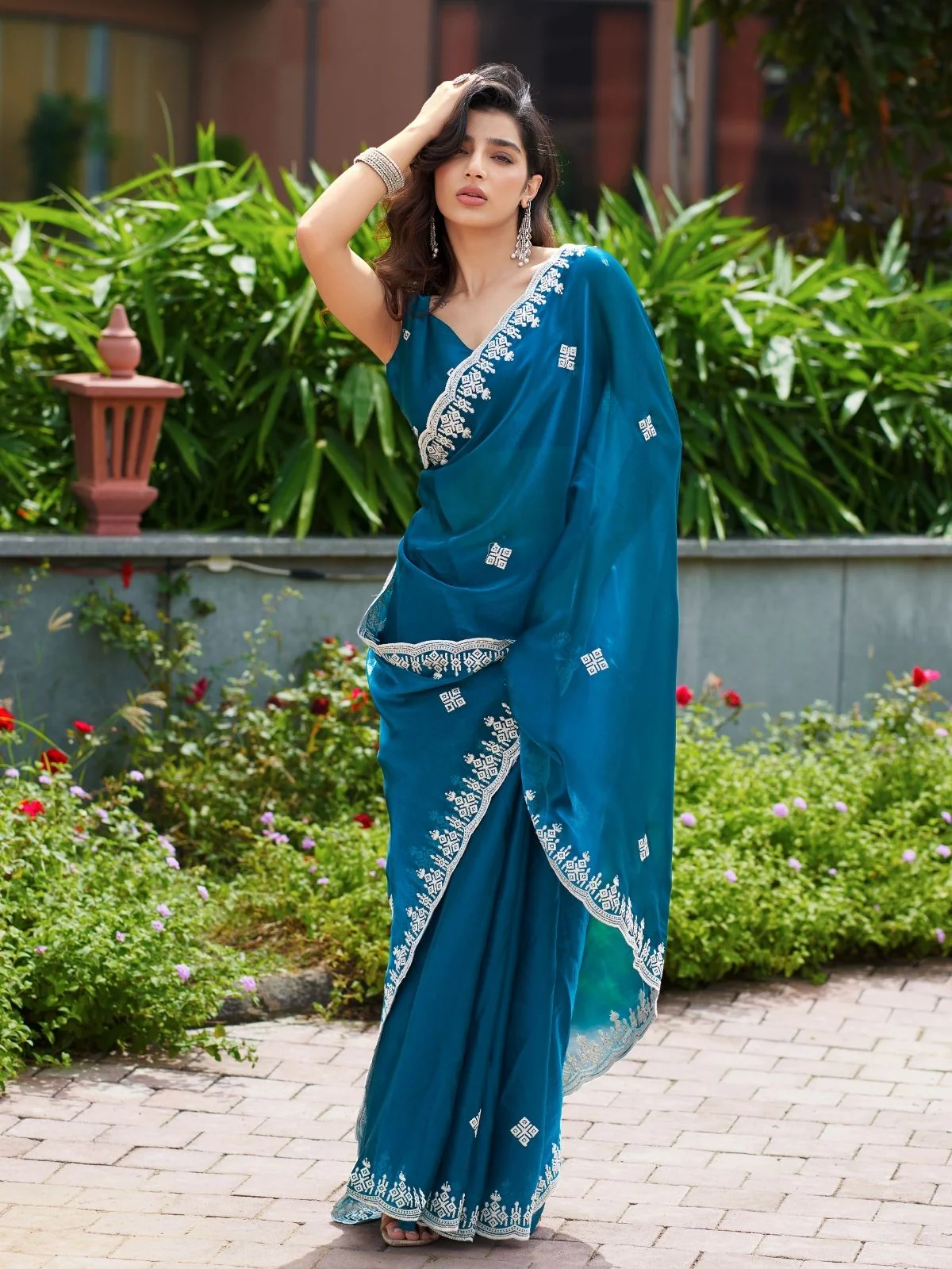 Odette Teal Blue Chiffon Embroidered Saree For Women - Image 4