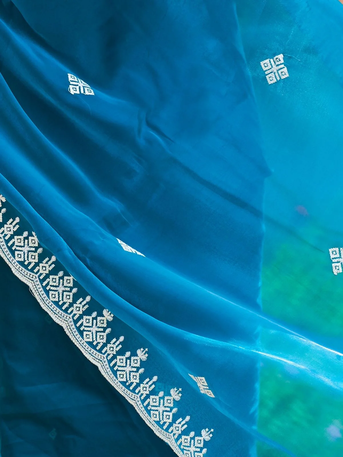 Odette Teal Blue Chiffon Embroidered Saree For Women - Image 7