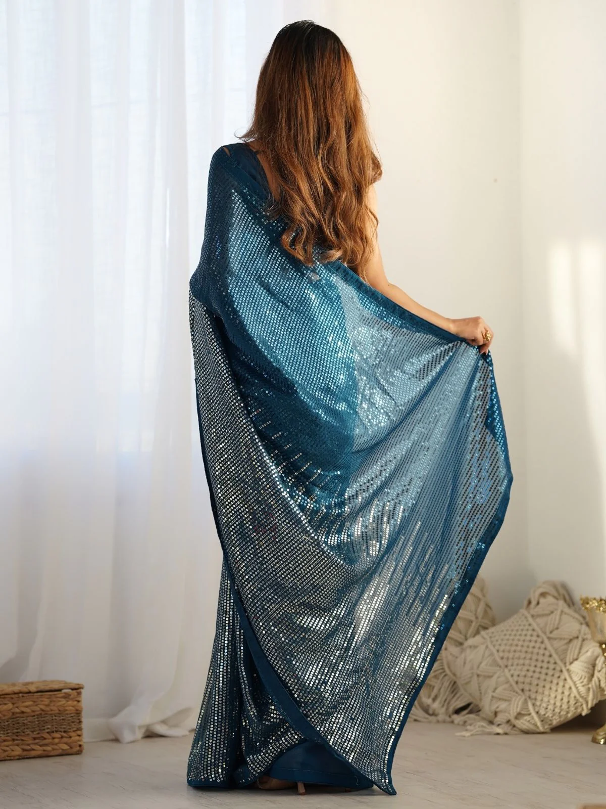 Odette Teal Blue Georgette Embellished Saree With Unstitched Blouse For Women - Image 4