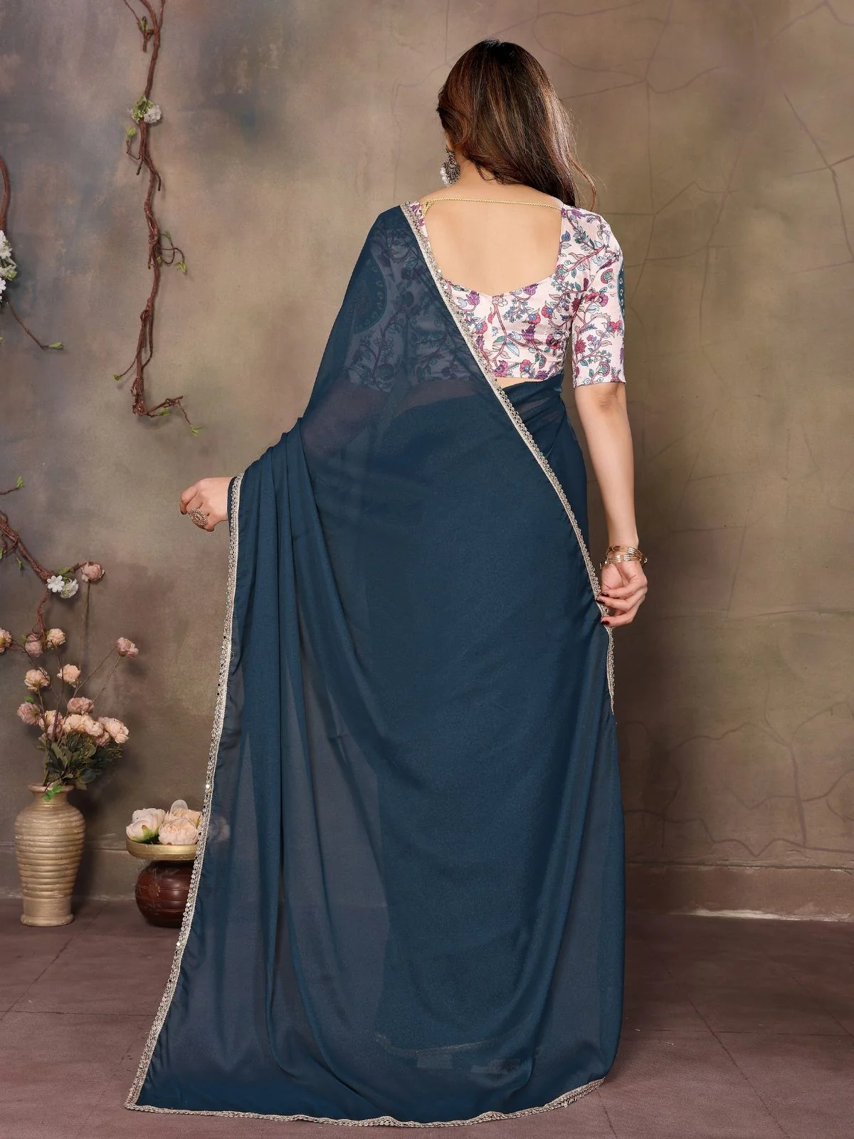 Odette Teal Blue Georgette Plain Saree With Unstitched Blouse For Women - Image 2