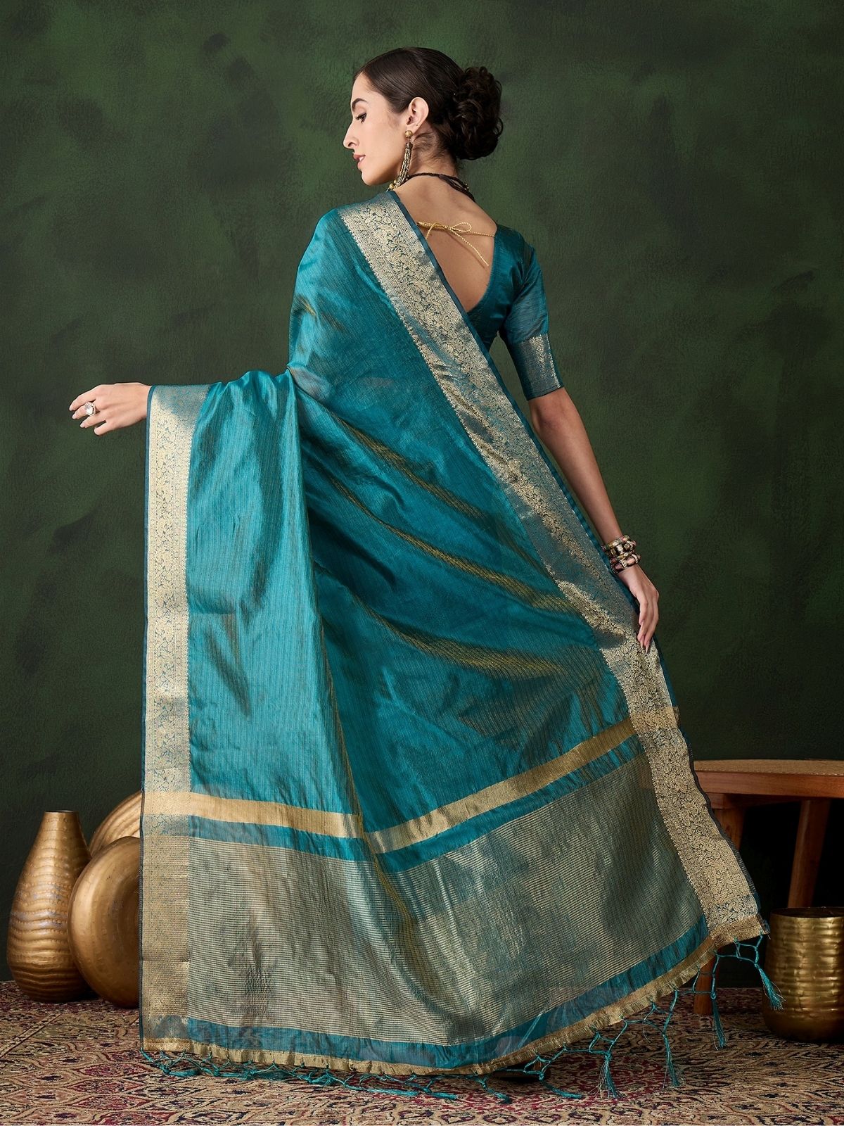 Odette Teal Blue Organza Woven Saree With Unstitched Blouse For Women - Image 3