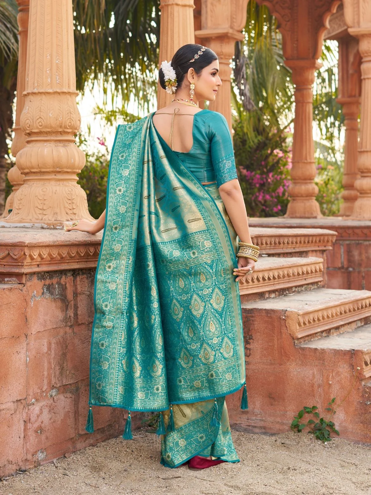 Odette Teal Blue Silk Blend Woven Banarasi Saree For Women - Image 3
