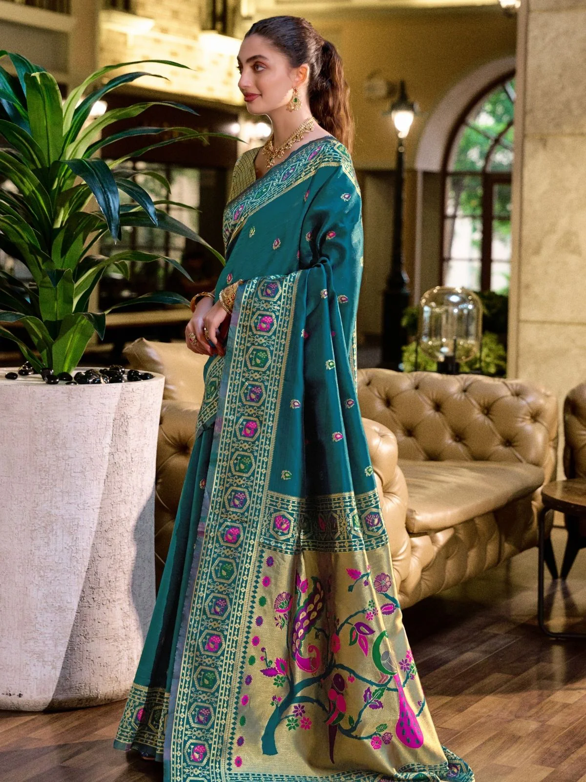 Odette Teal Blue Silk Woven Paithani Saree For Women - Image 2
