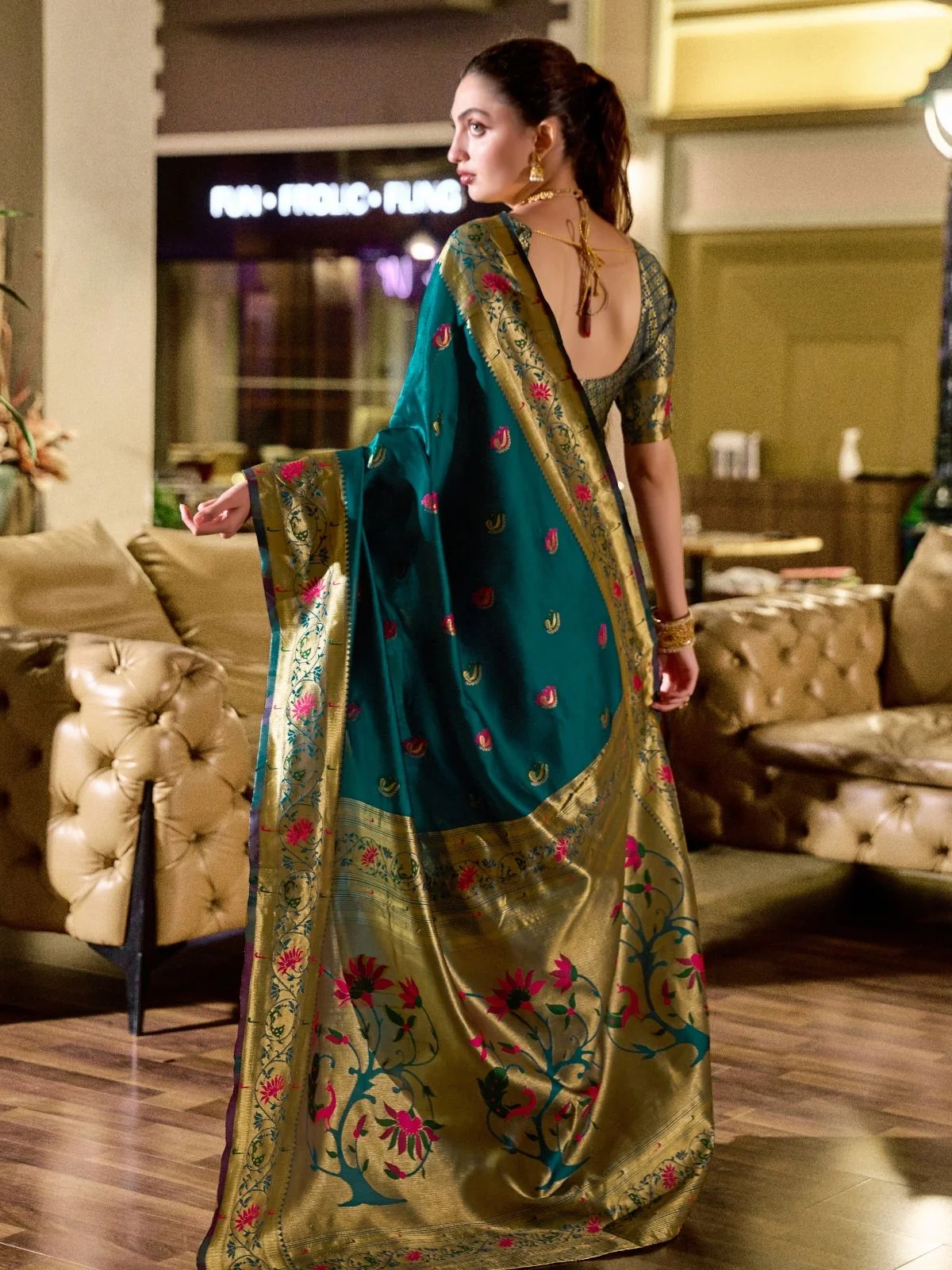 Odette Teal Blue Silk Woven Paithani Saree For Women - Image 3