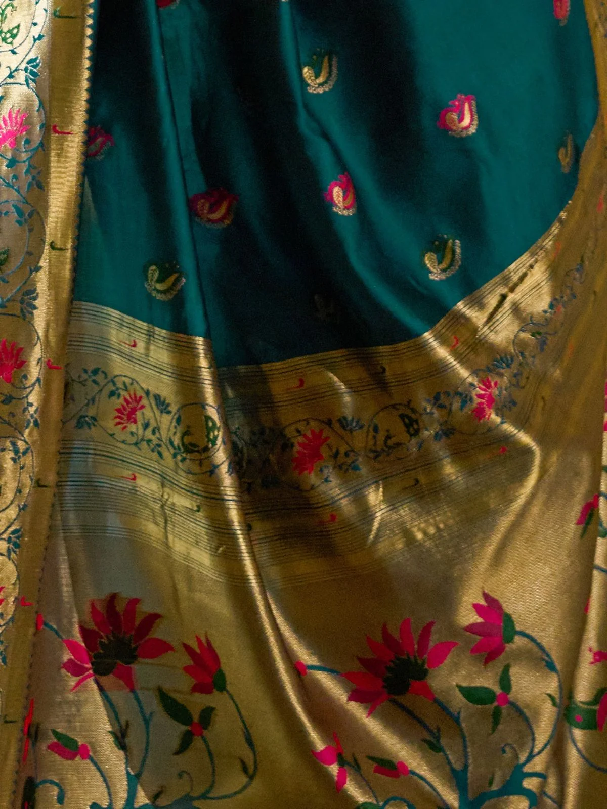 Odette Teal Blue Silk Woven Paithani Saree For Women - Image 5