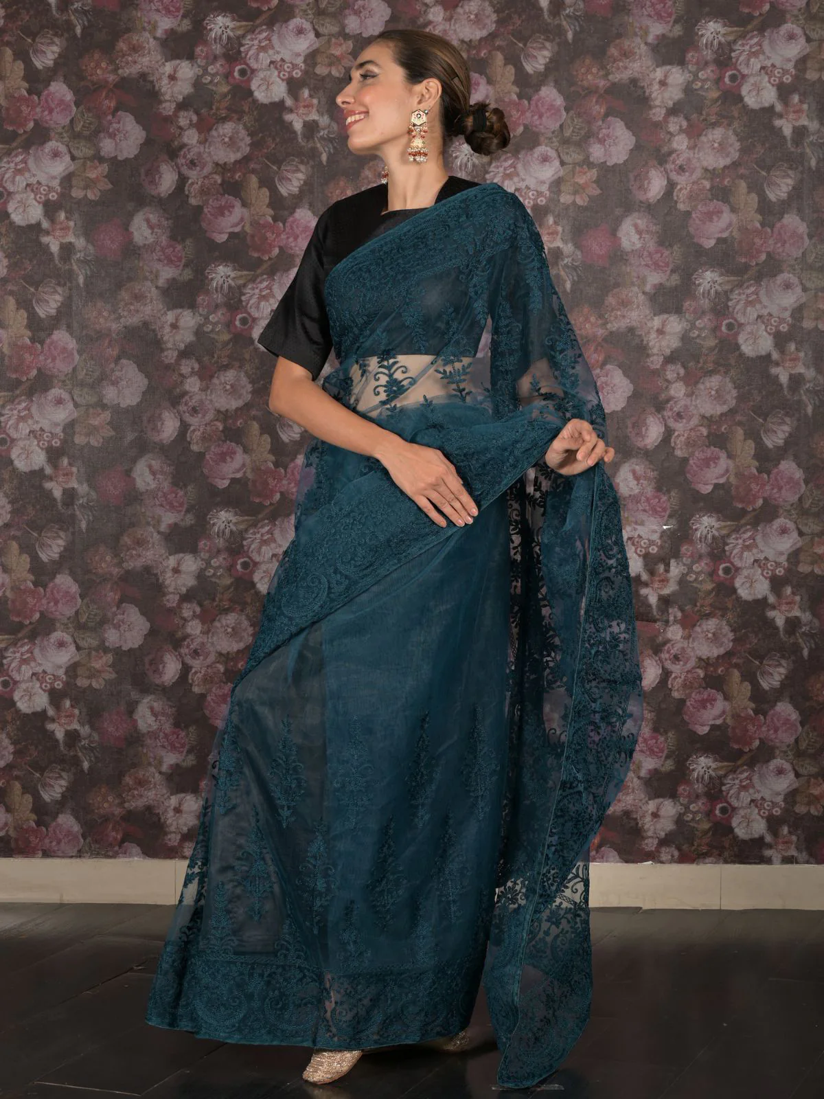 Odette Teal Embroidered Net Saree with Unstitched Blouse for Women - Image 3