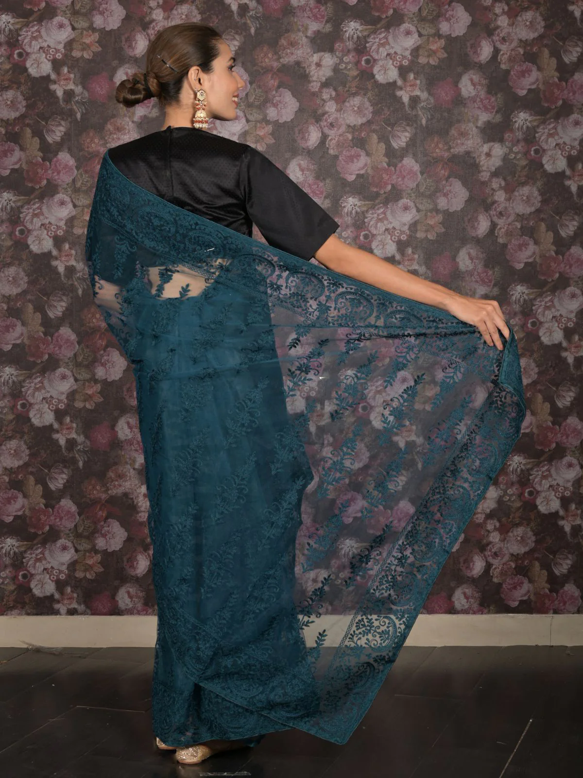 Odette Teal Embroidered Net Saree with Unstitched Blouse for Women - Image 4