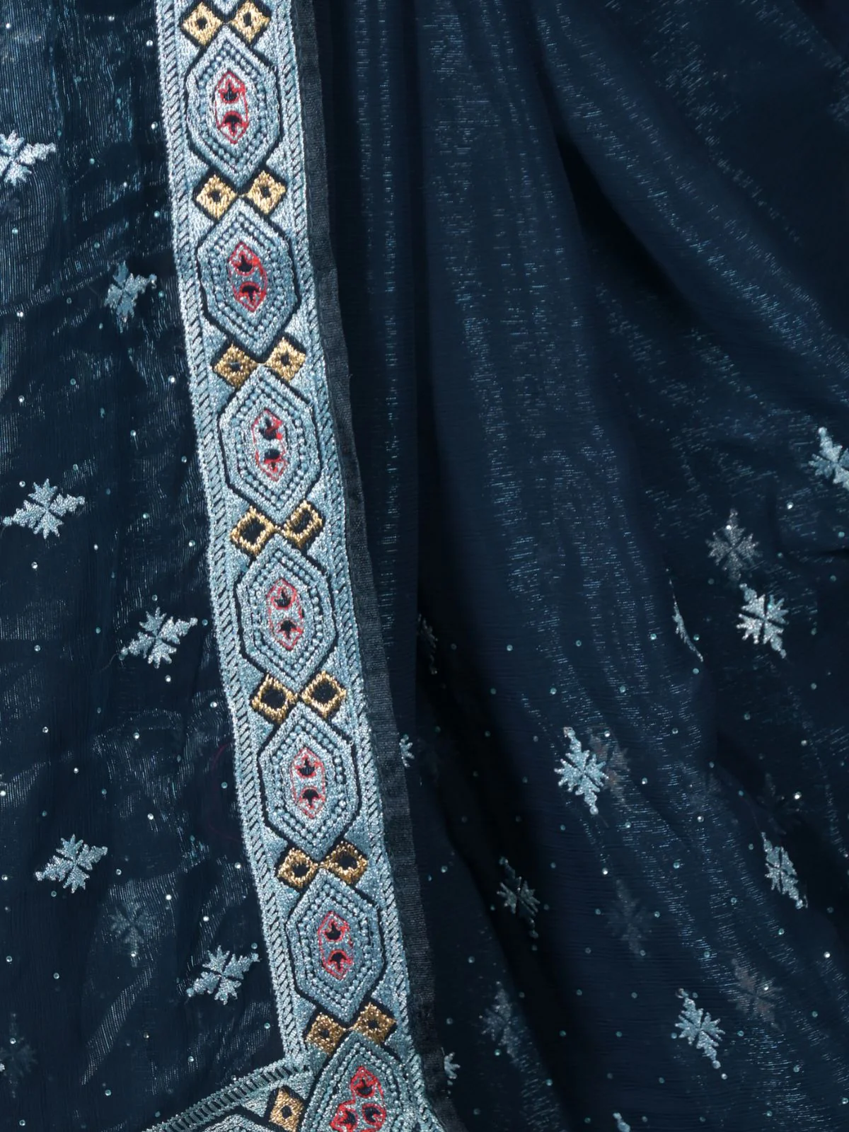 Odette Teal Embroidered Tissue Saree With Unstitched Blouse For Women - Image 5