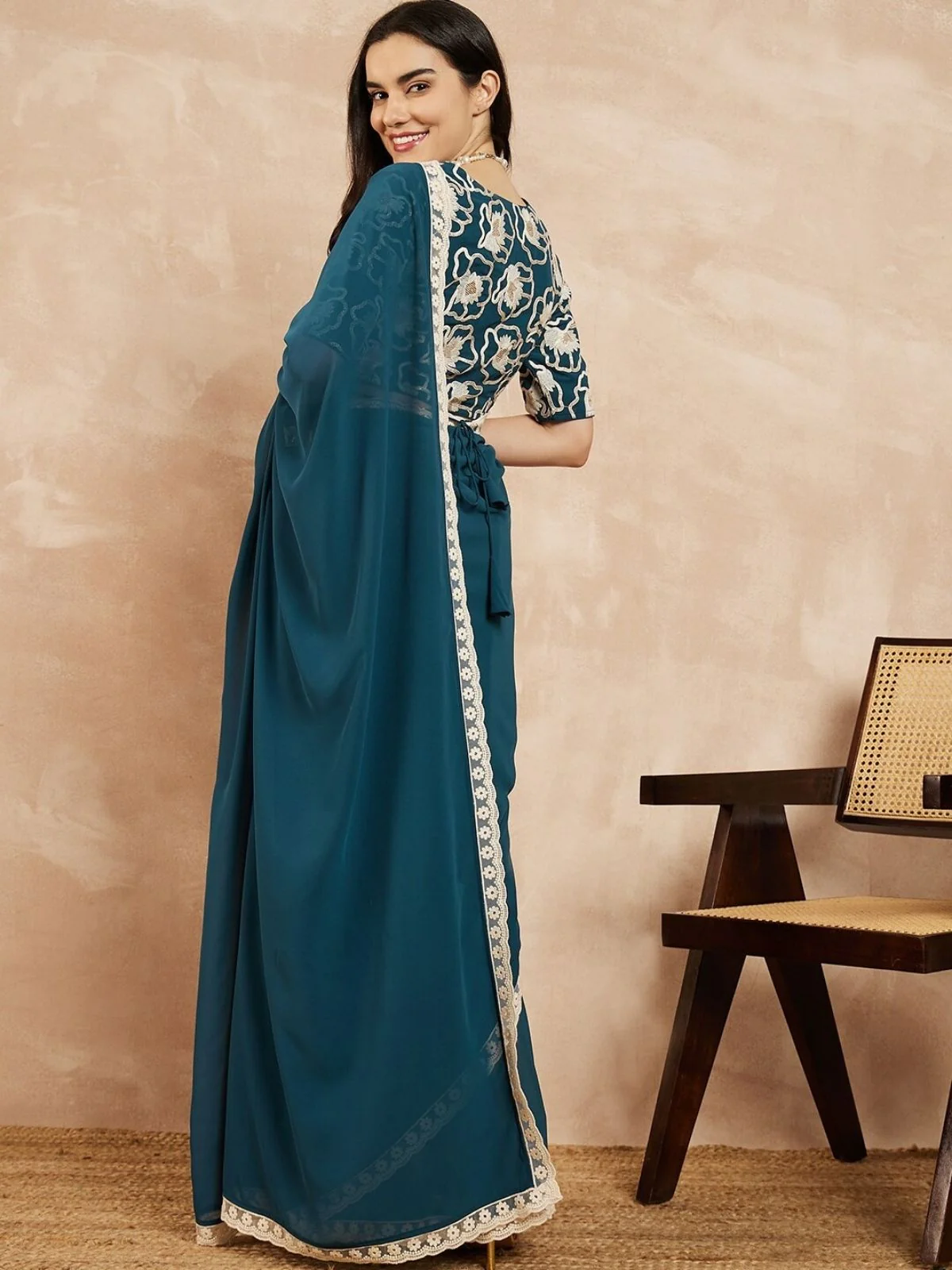 Odette Teal Georgette Embellished Saree For Women - Image 3