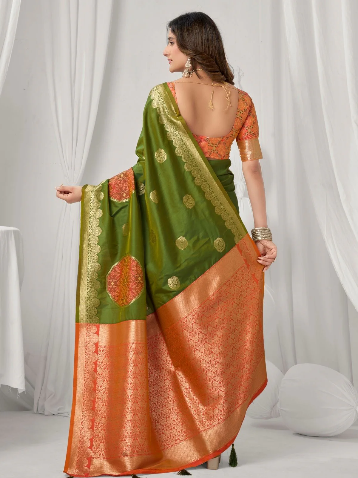 Odette Teal Green and Orange Silk Blend Woven Saree For Women - Image 4