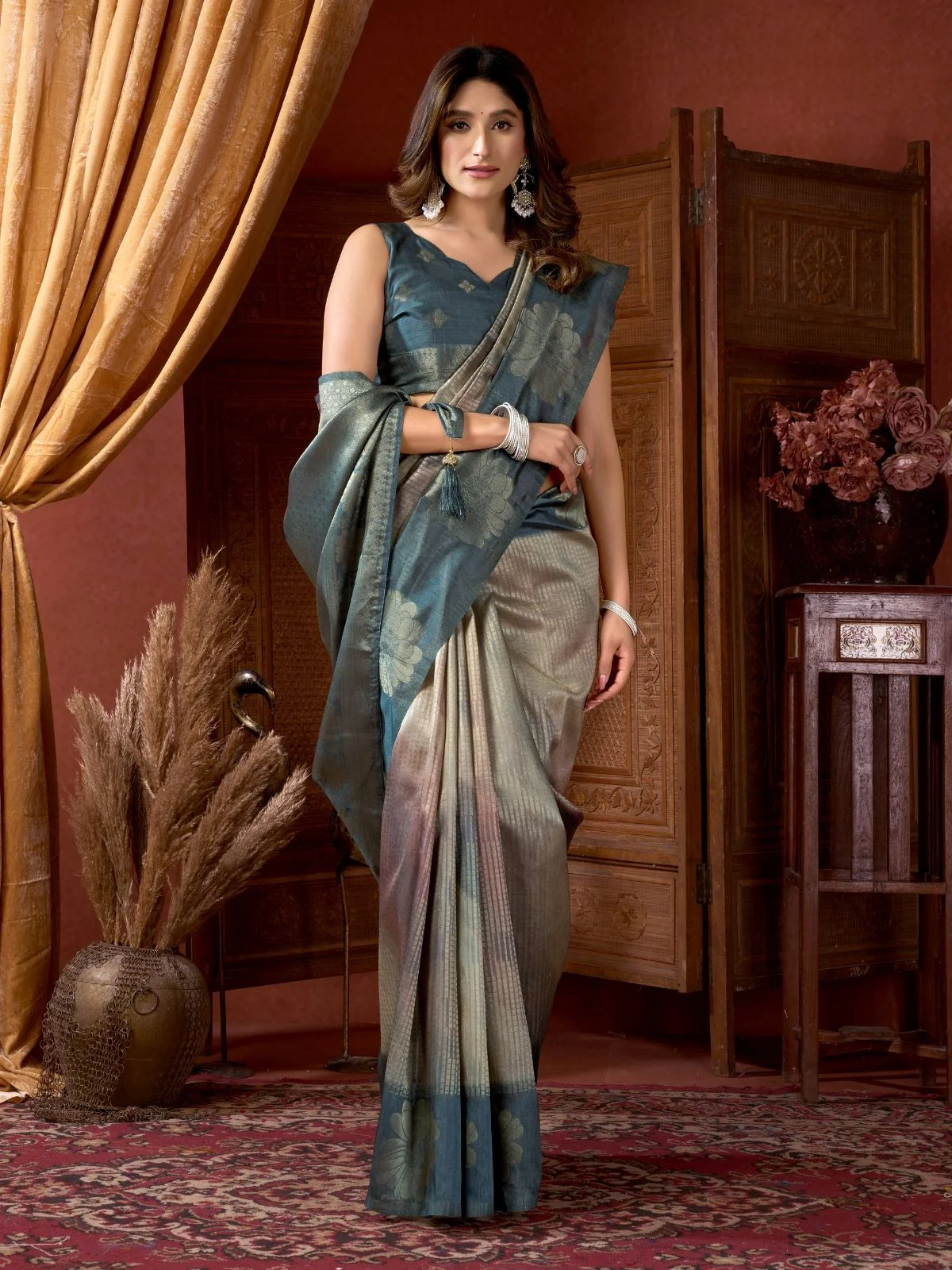 Odette Teal Green Cotton Blend Printed Saree For Women - Image 3