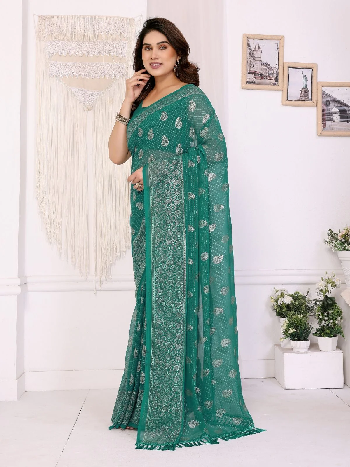 Odette Teal Green Georgette Printed Saree For Women - Image 2