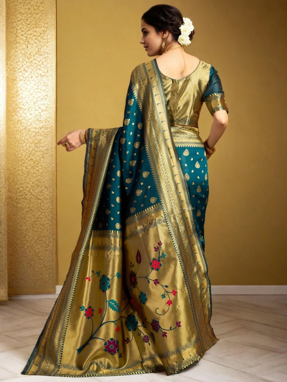 Odette Teal Green Silk Blend Woven Pithani Saree For Women - Image 4