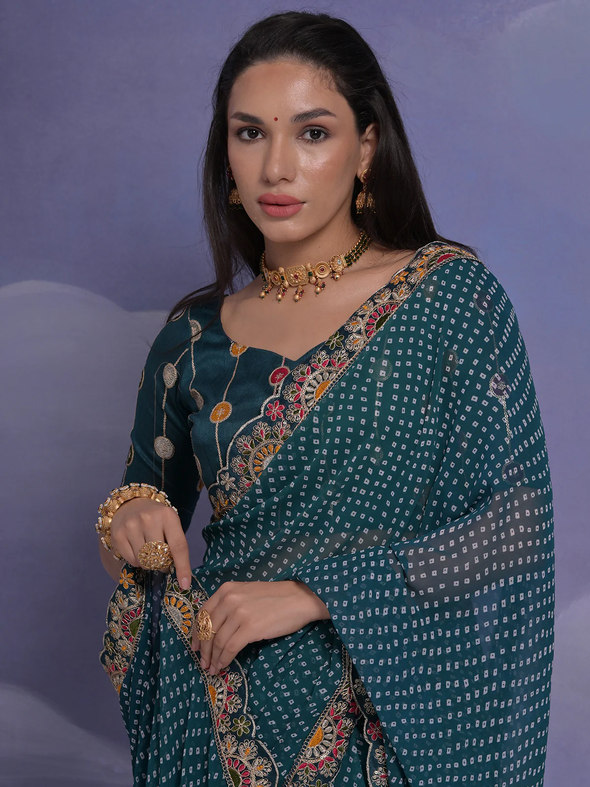 Odette Teal Printed Georgette Saree With Unstitched Blouse For Women - Image 5
