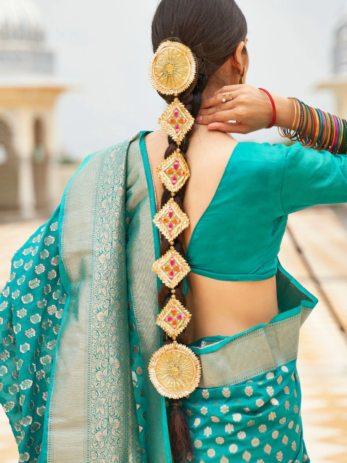 Odette Teal Woven Silk Blend Saree With Unstitched Blouse For Women - Image 3