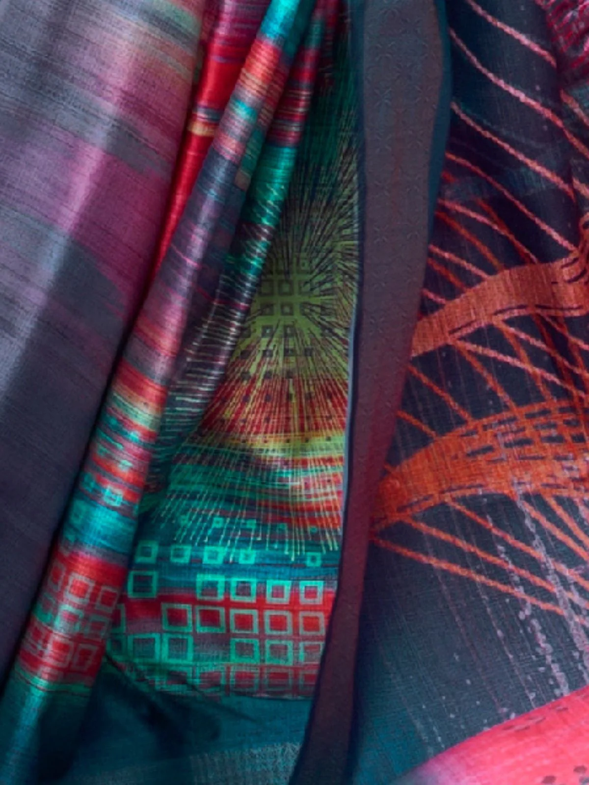 Odette Teal Silk Blend Printed Saree With Unstitched Blouse For Women - Image 3