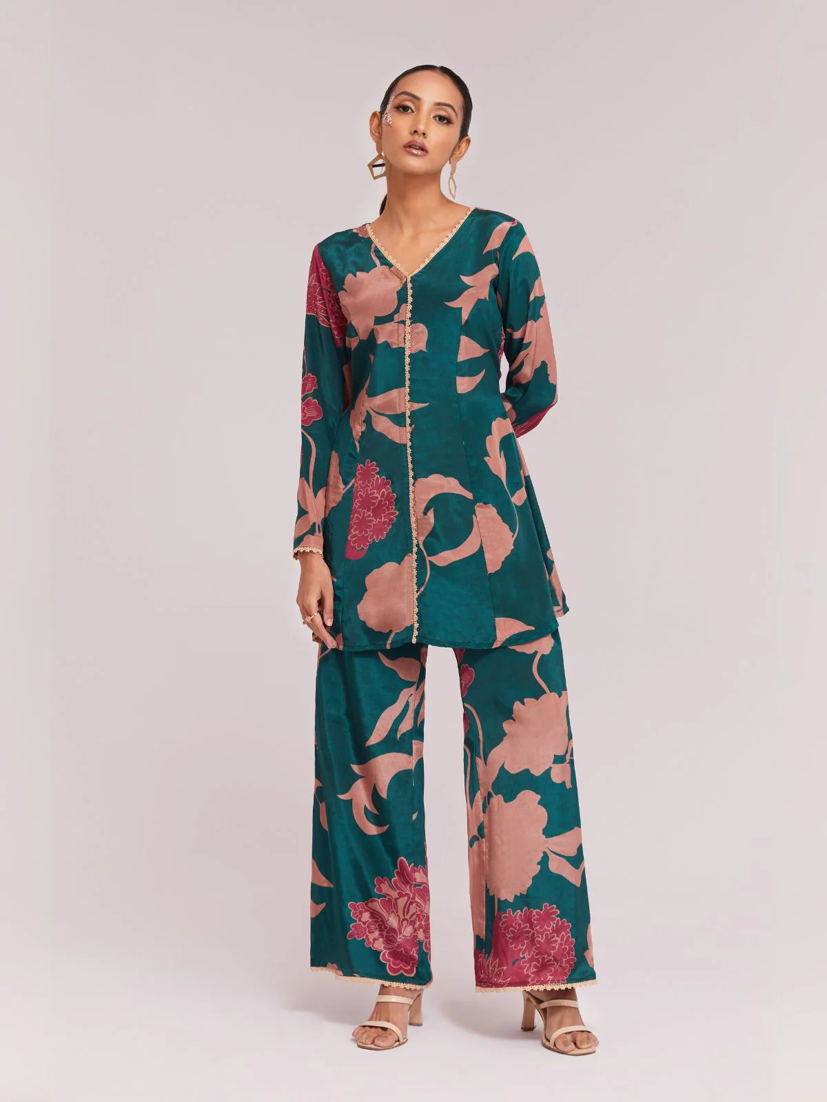 Odette Teal Silk Blend Printed Stitched Co-Ord Set For Women - Image 4
