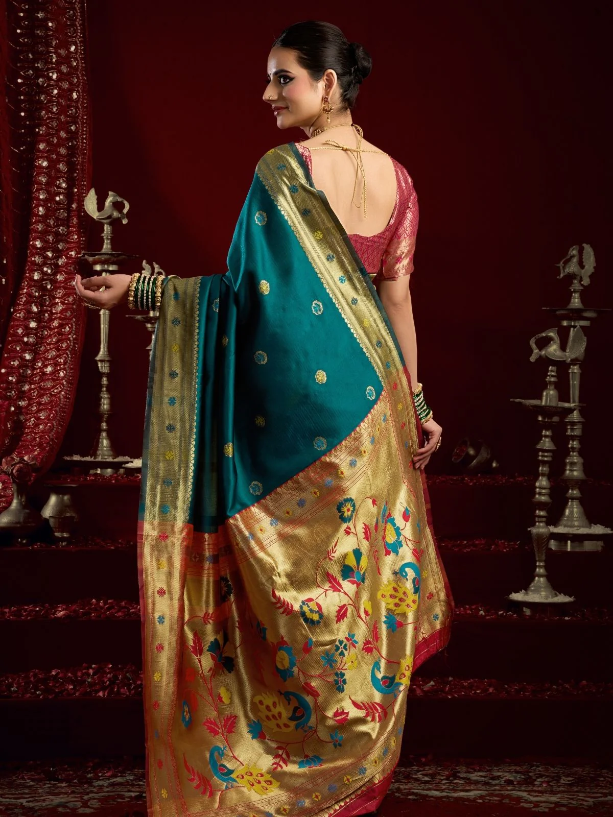 Odette Teal Silk Woven Paithani Saree For Women - Image 4