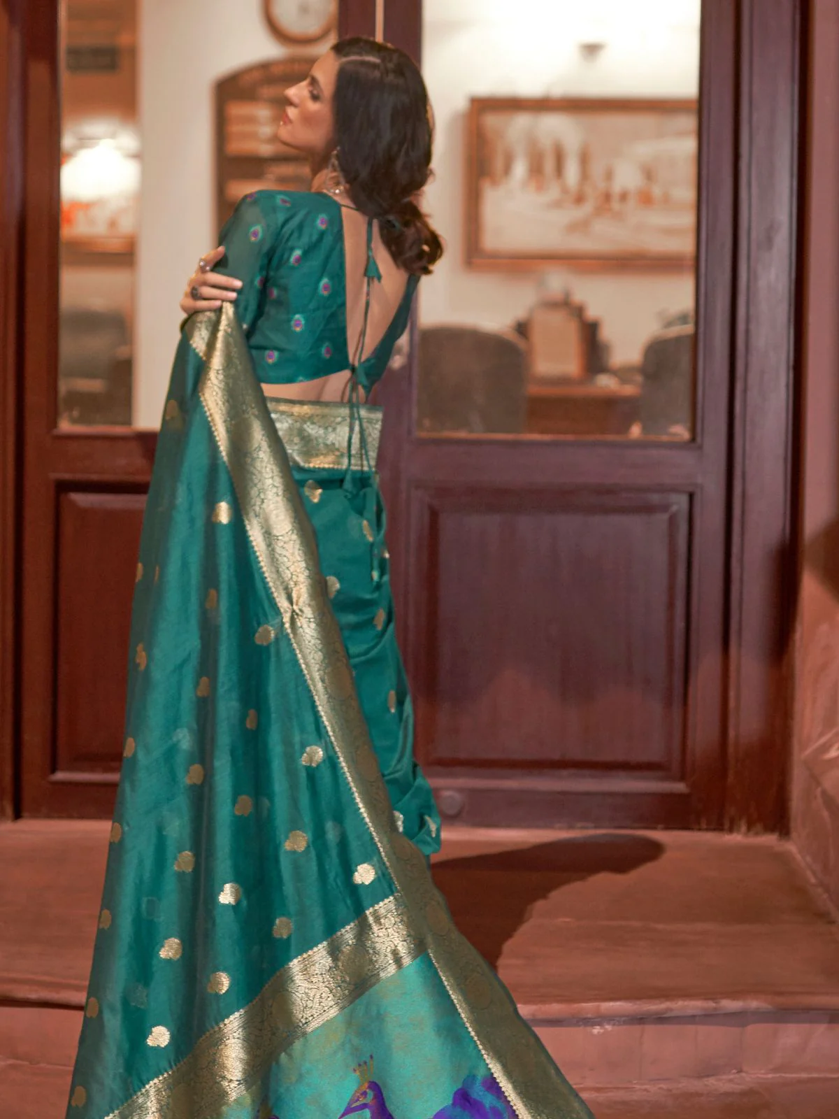 Odette Teal Woven Design Silk Blend Saree With Unstitched Blouse For Women - Image 2