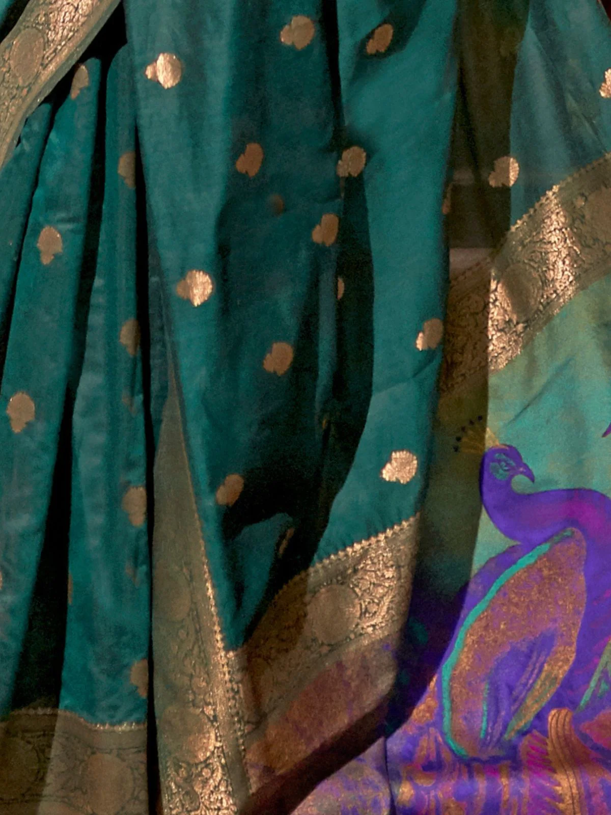 Odette Teal Woven Design Silk Blend Saree With Unstitched Blouse For Women - Image 3