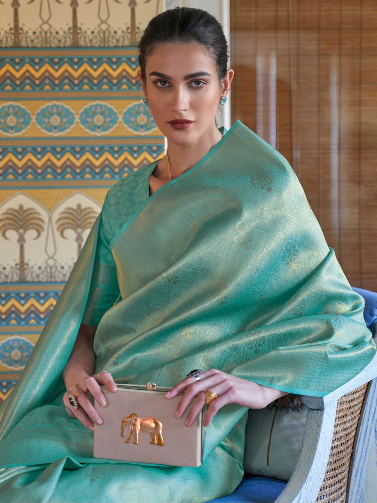 Odette Sea Green Woven Design Silk Blend Saree With Unstitched Blouse For Women - Image 2
