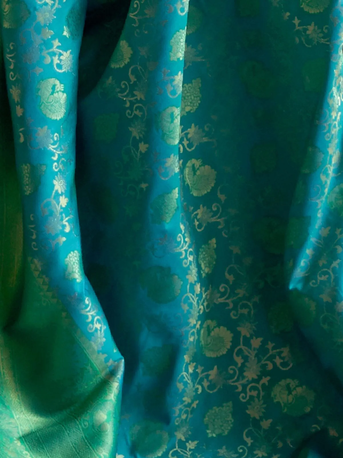 Odette Teal Woven Design Silk Blend Saree With Unstitched Blouse For Women - Image 4