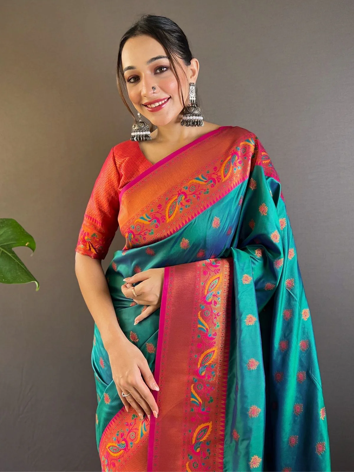 Odette Teal Woven Design Silk Blend Saree With Unstitched Blouse For Women - Image 3