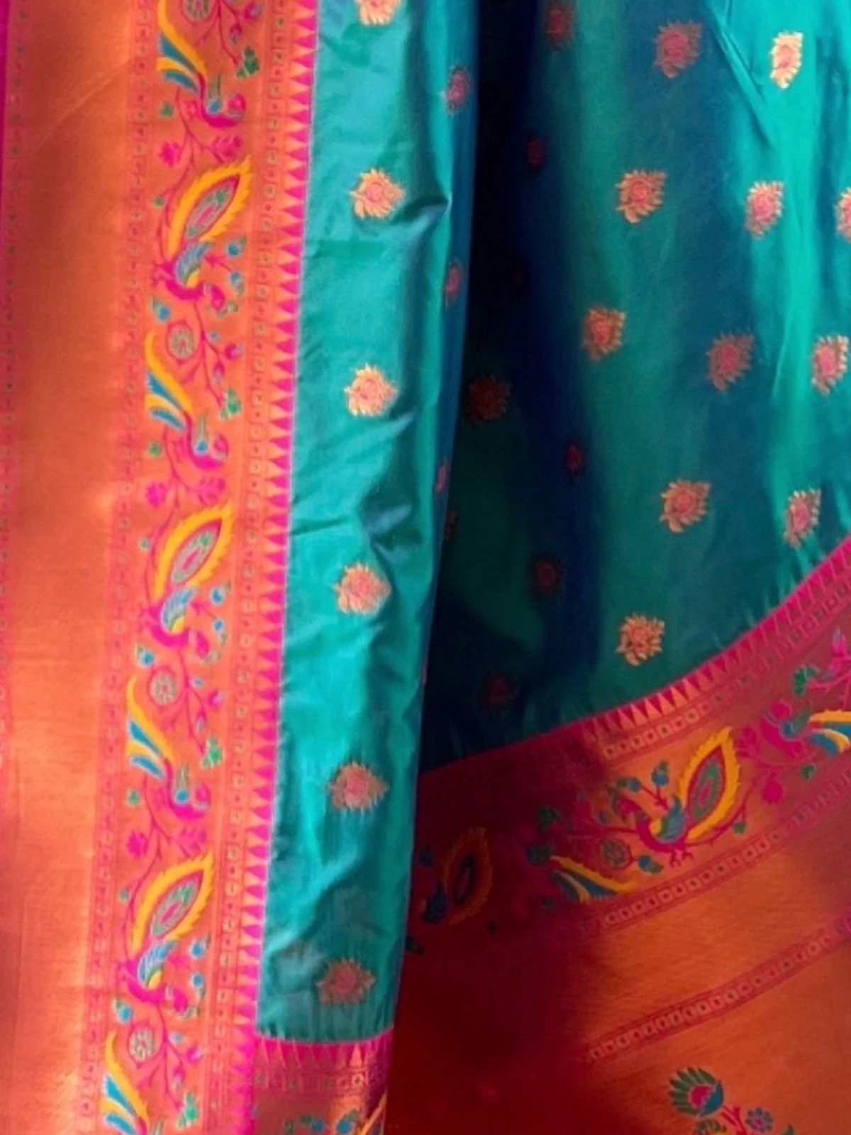 Odette Teal Woven Design Silk Blend Saree With Unstitched Blouse For Women - Image 4