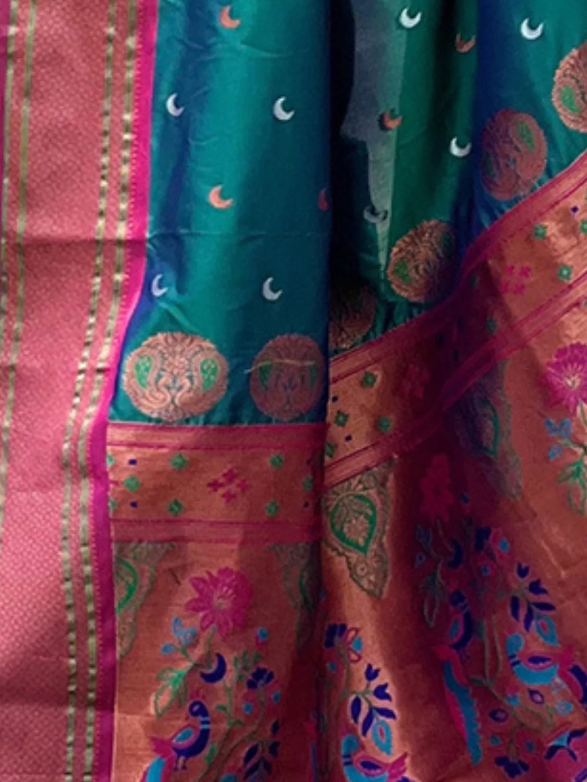 Odette Teal Woven Design Silk Blend Saree With Unstitched Blouse For Women - Image 4