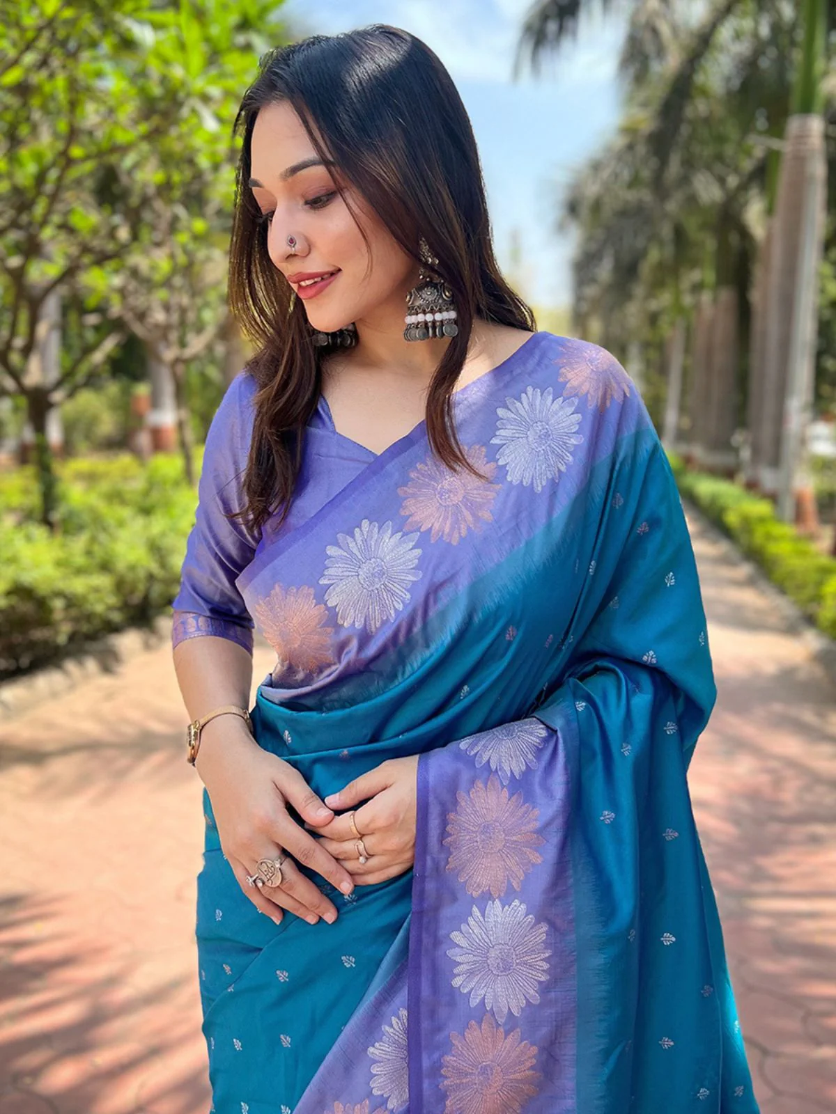 Odette Teal Woven Design Soft Silk Saree With Unstitched Blouse For Women - Image 3
