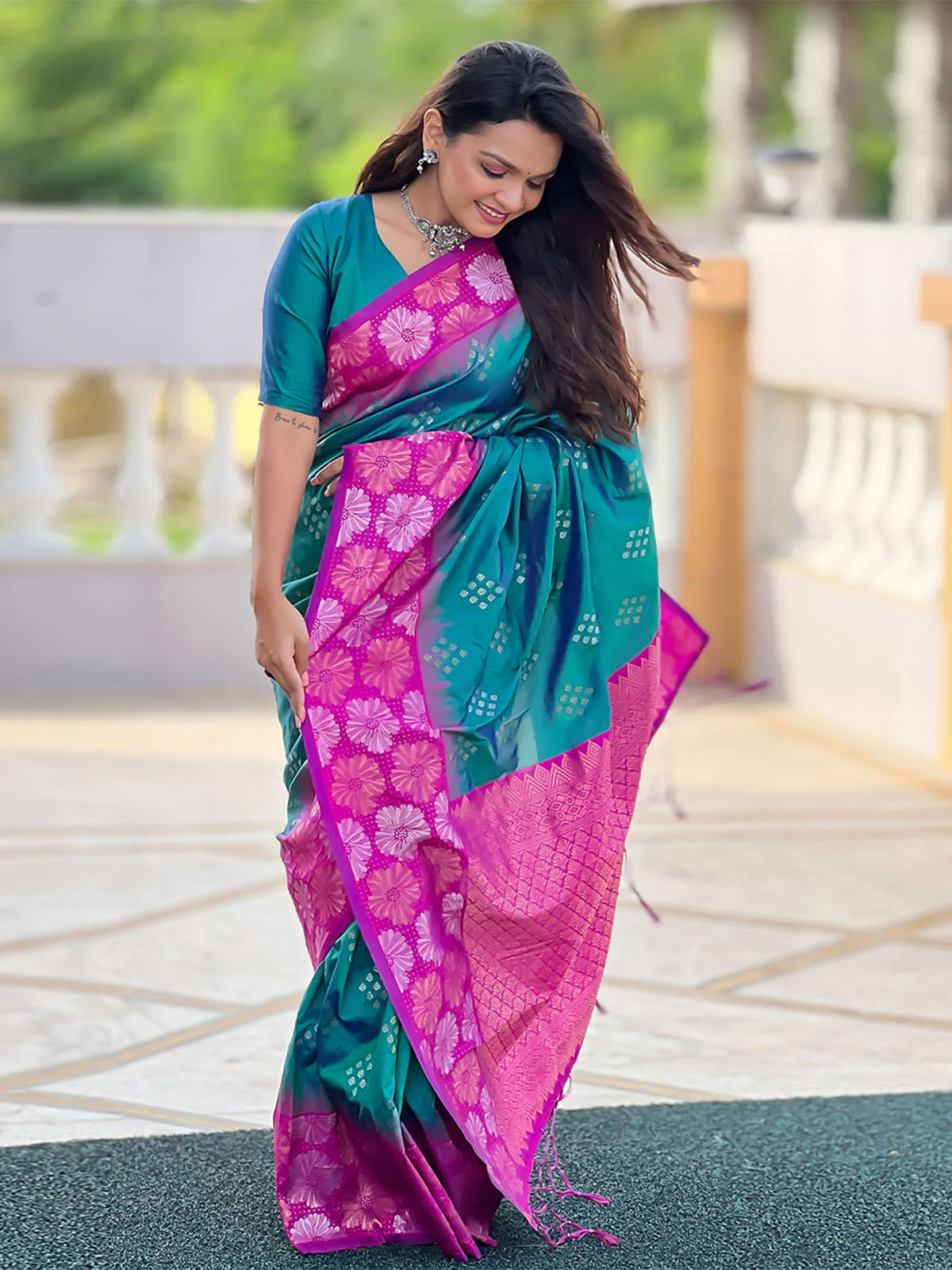 Odette Teal Woven Design Soft Silk Saree With Unstitched Blouse For Women - Image 3