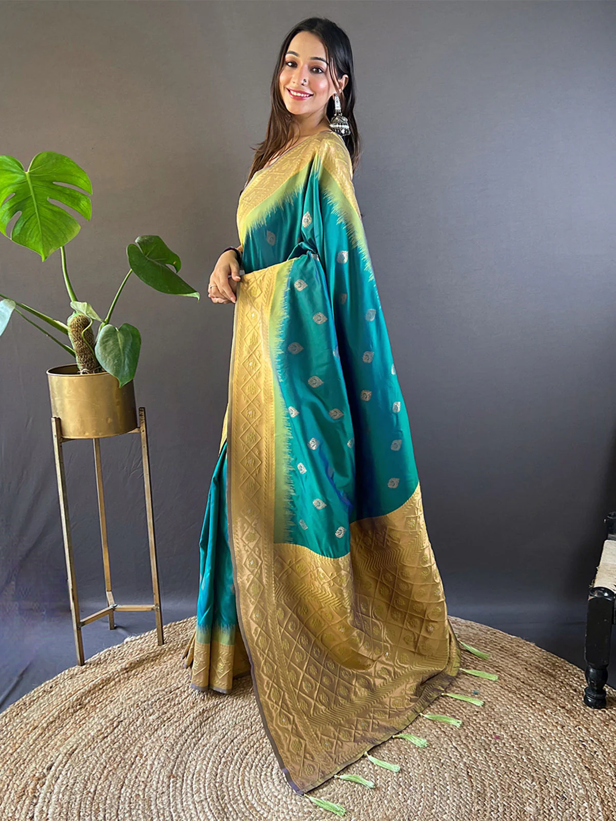 Odette Teal Woven Design Soft Silk Saree With Unstitched Blouse For Women - Image 2