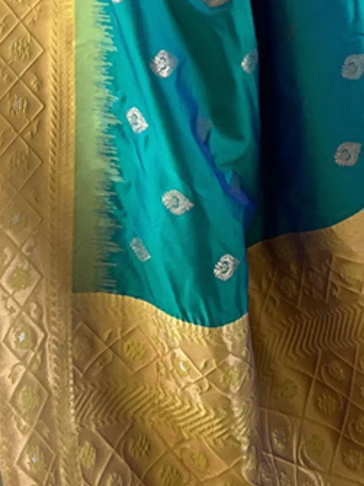 Odette Teal Woven Design Soft Silk Saree With Unstitched Blouse For Women - Image 4