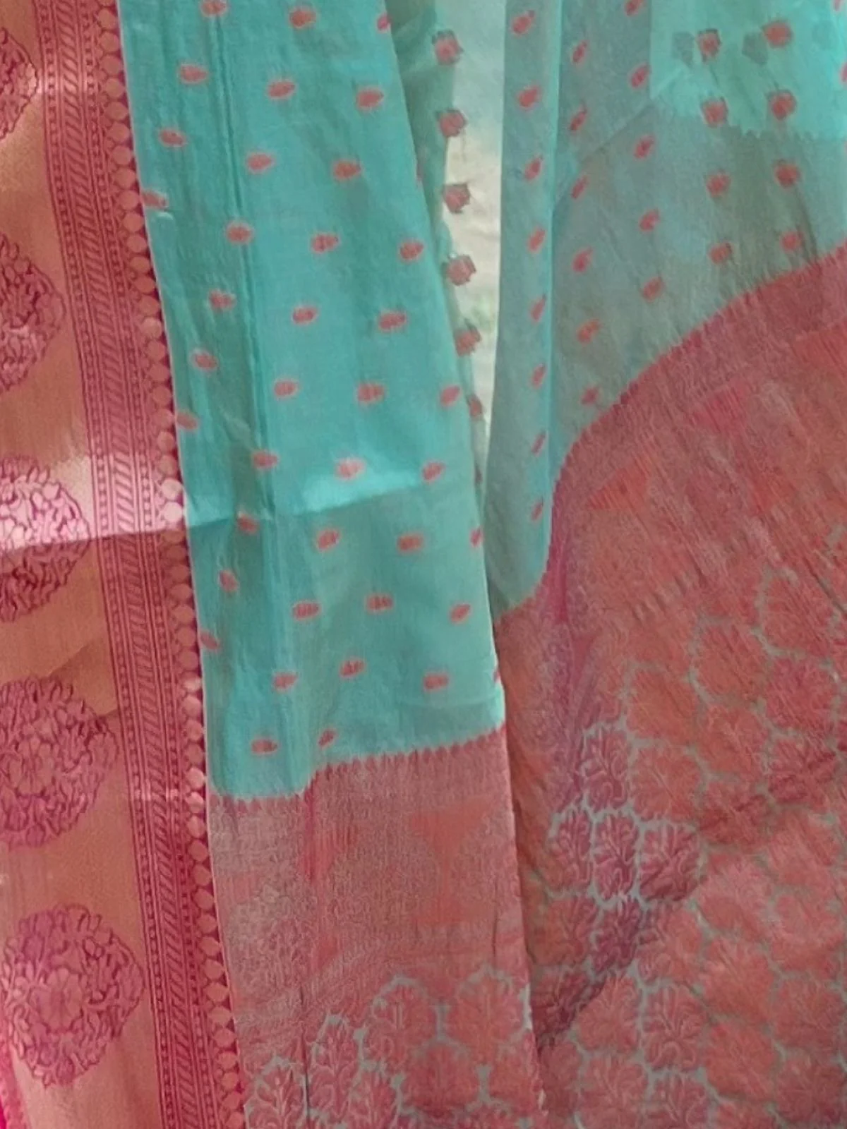 Odette Teal Woven Design Tissue Silk Saree With Unstitched Blouse For Women - Image 4
