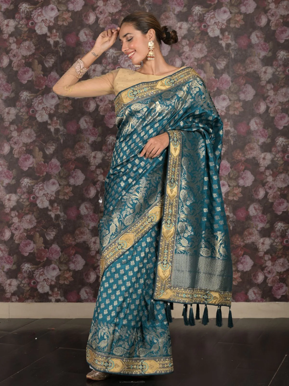 Odette Teal Woven Heavy Silk Blend Bridal Saree With Unstitched Blouse For Women - Image 2