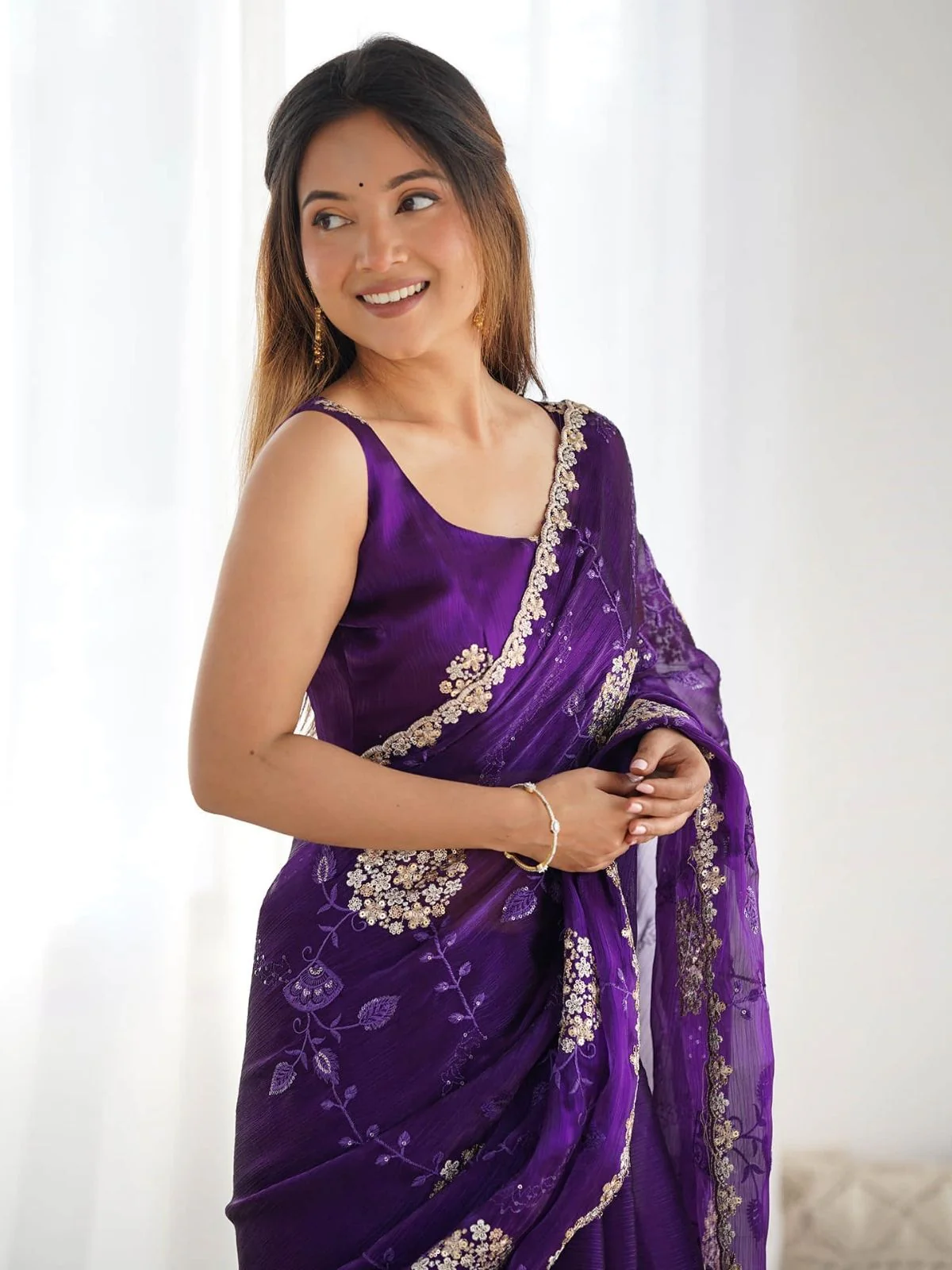 Odette Violet Organza Embroidered Solid Saree For Women - Image 4