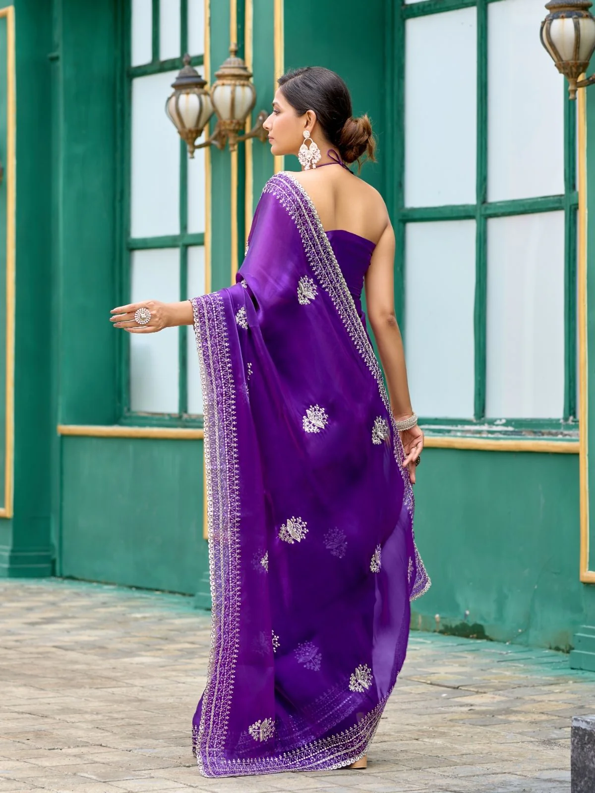 Odette Voilet Chiffon Embroidered Saree For Women - Image 3