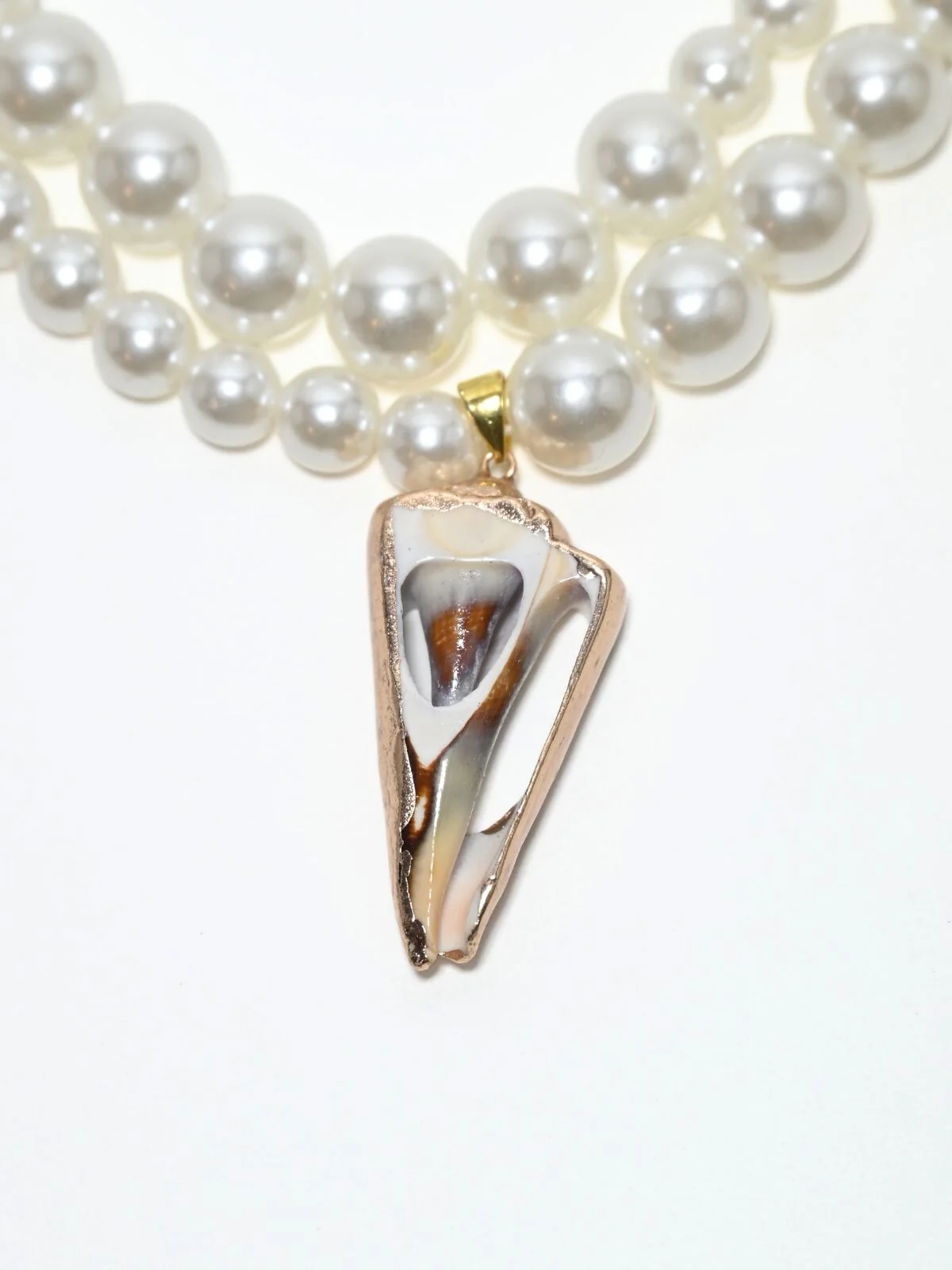 Odette White Alloy Beaded Pearl Embellished Neckpiece For Women - Image 4