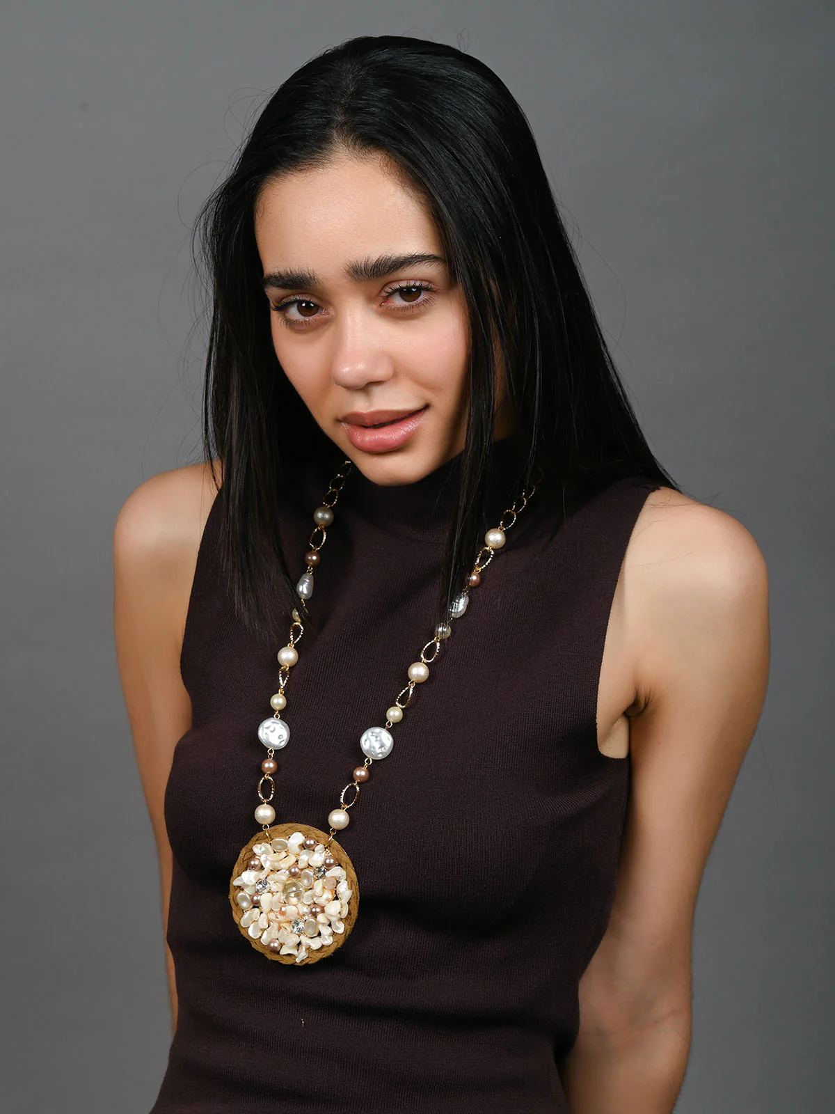 Odette White & Brown Alloy Embellished Jewellery Set For Women - Image 2