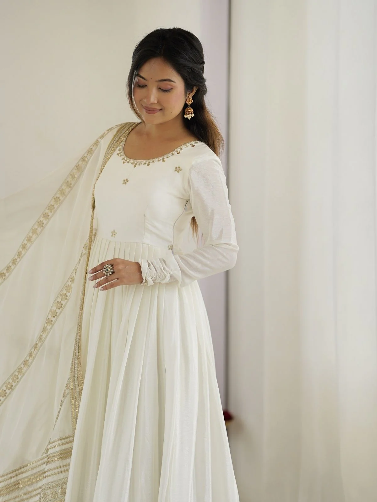 Odette White Chinon Silk Embroidered Stitched Kurta Set For Women - Image 4