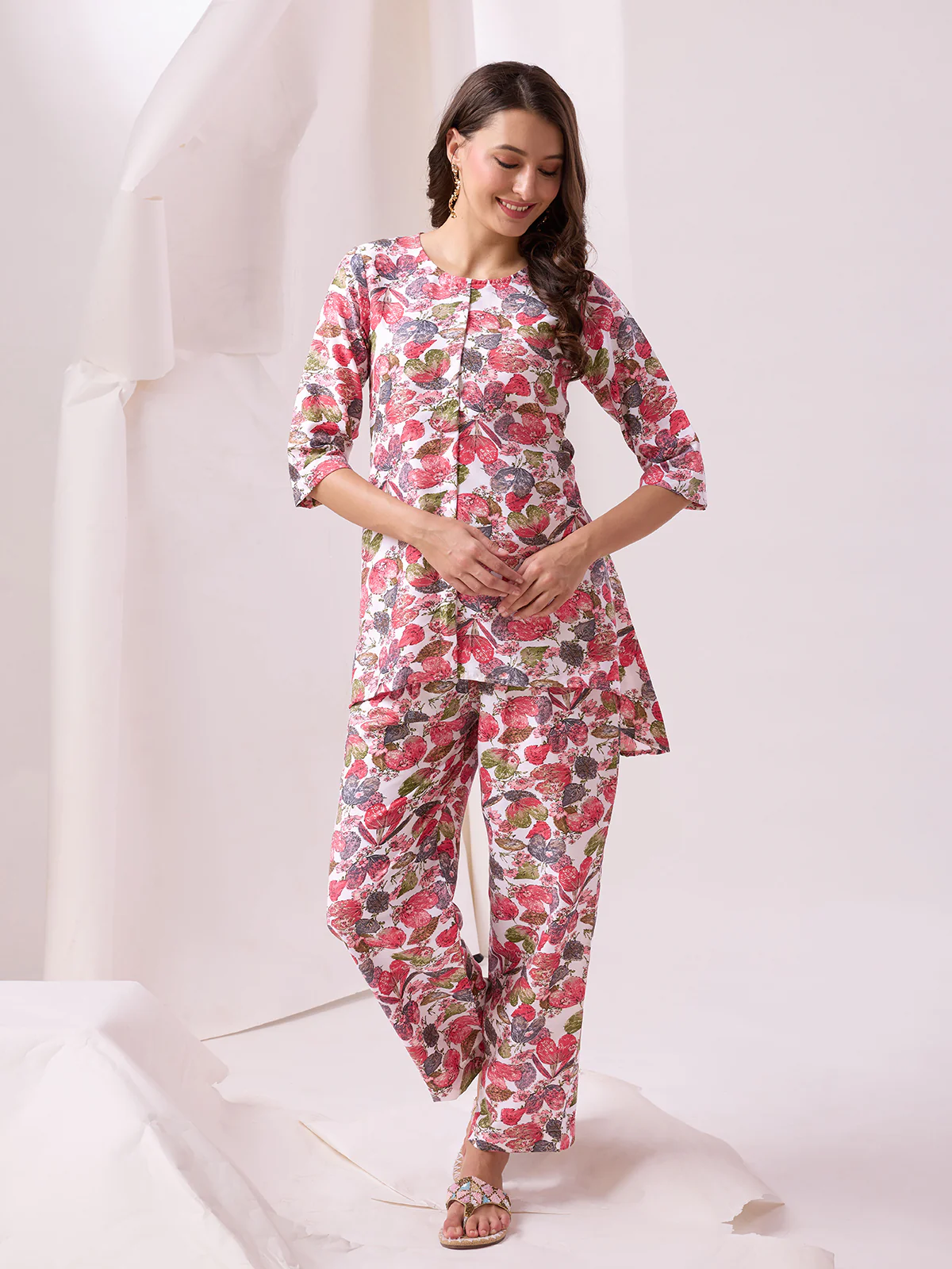 Odette White Cotton Printed Co-ord set For Women - Image 2