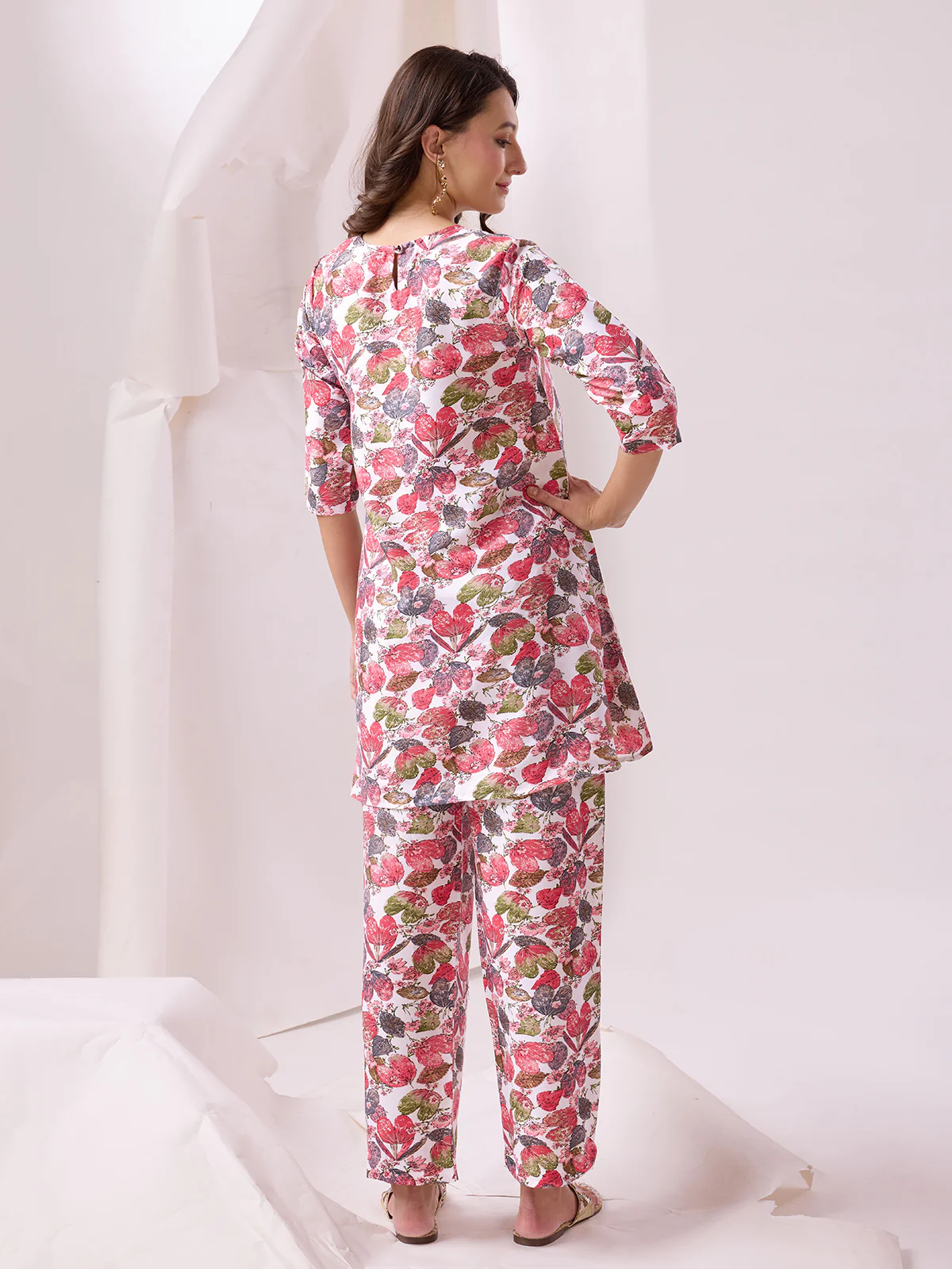 Odette White Cotton Printed Co-ord set For Women - Image 4
