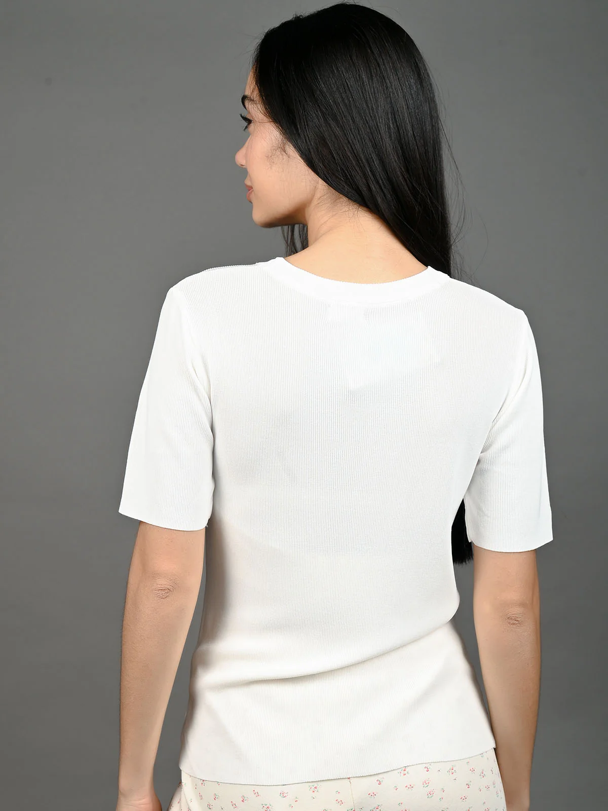 Odette White Cotton Rib Solid Top For Women - Image 3