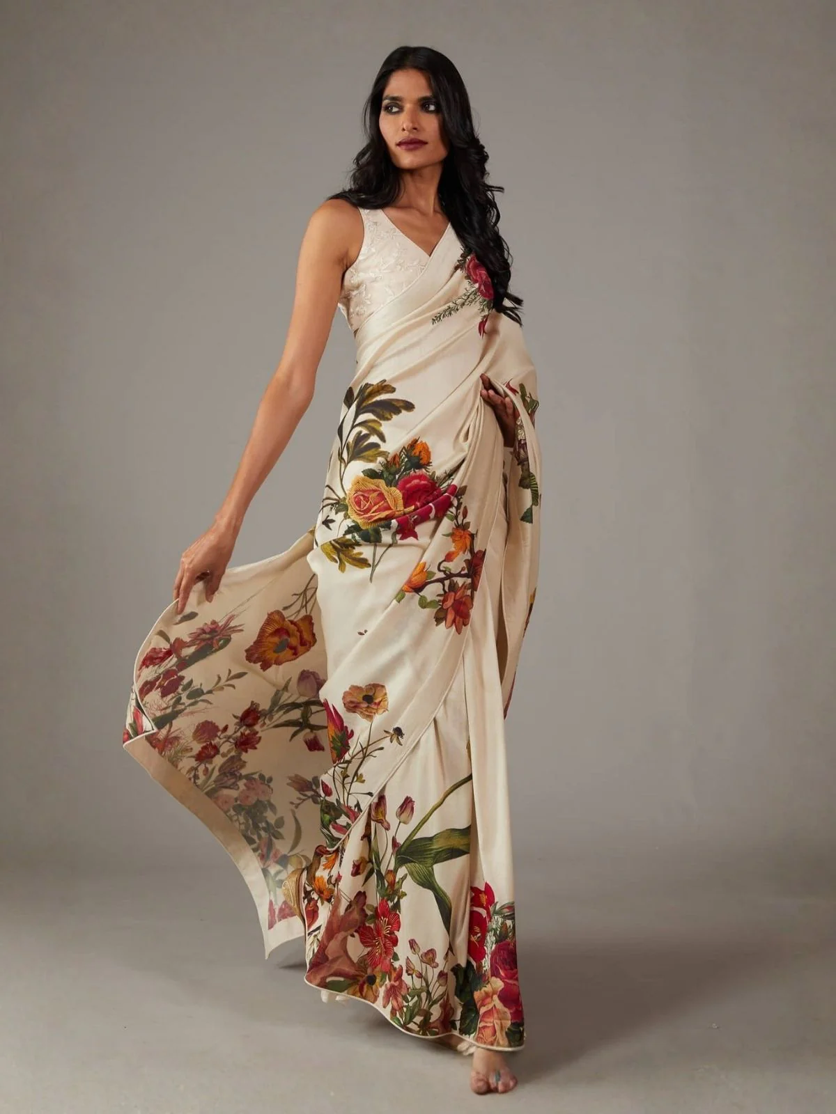 Odette White Georgette Floral Print Saree For Women - Image 2