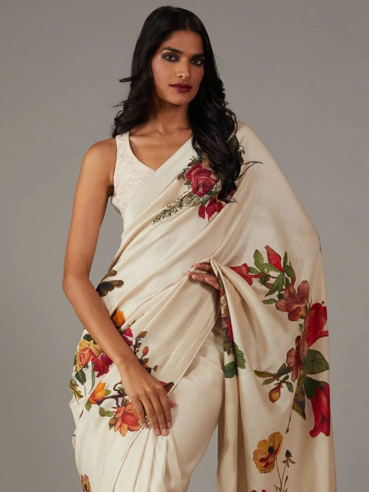 Odette White Georgette Floral Print Saree For Women - Image 4