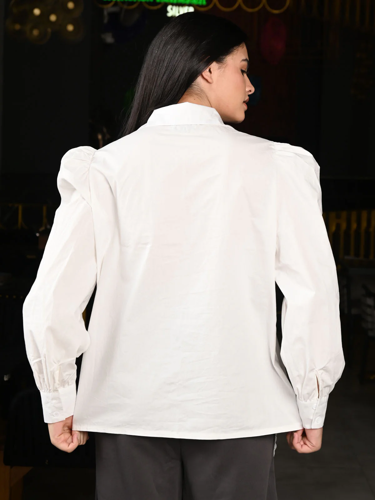 Odette White Poplin Embellished Full Sleeves Shirt For Women - Image 4