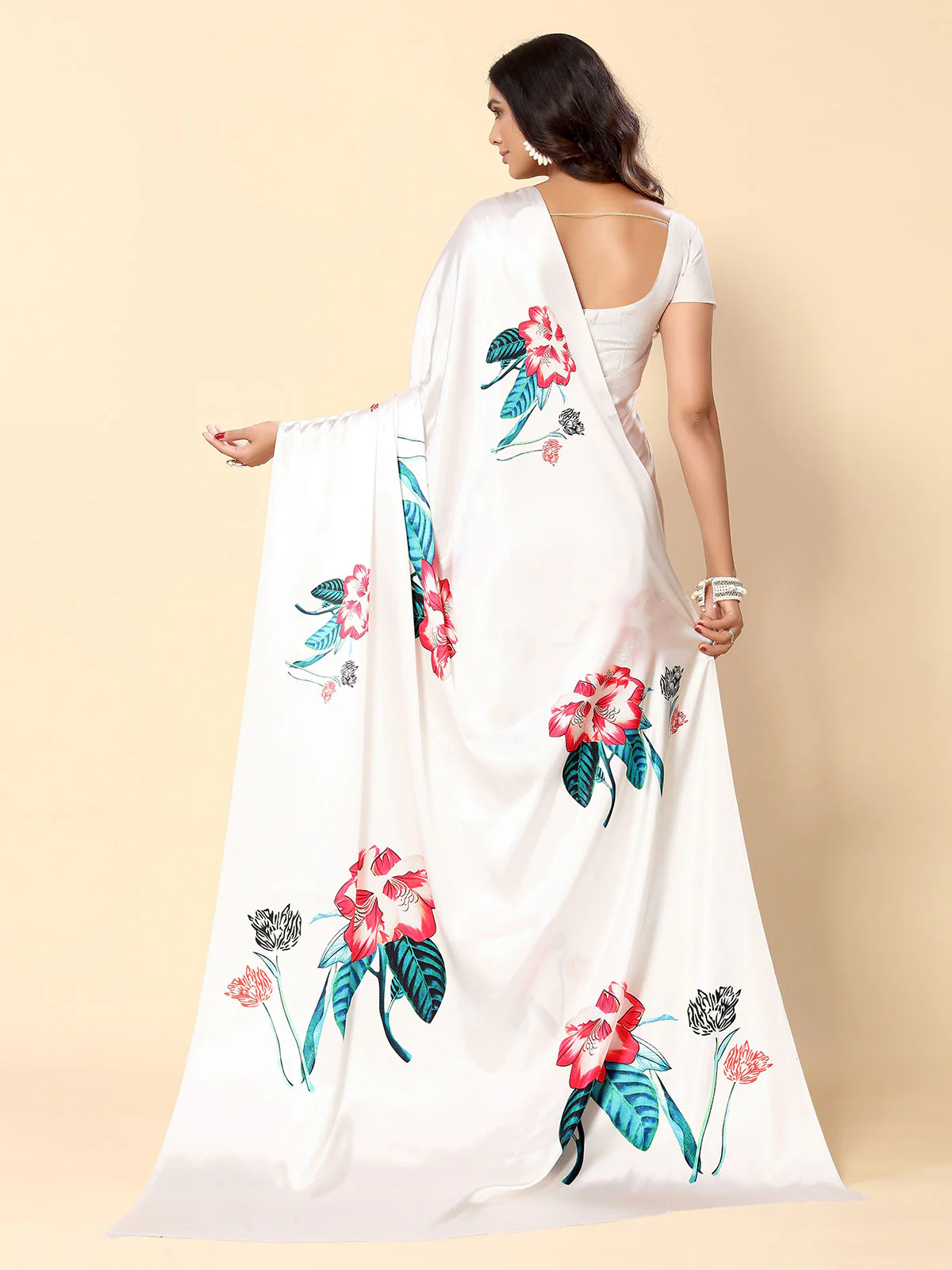 Odette White Satin Printed Saree With Unstitched Blouse For Women - Image 4