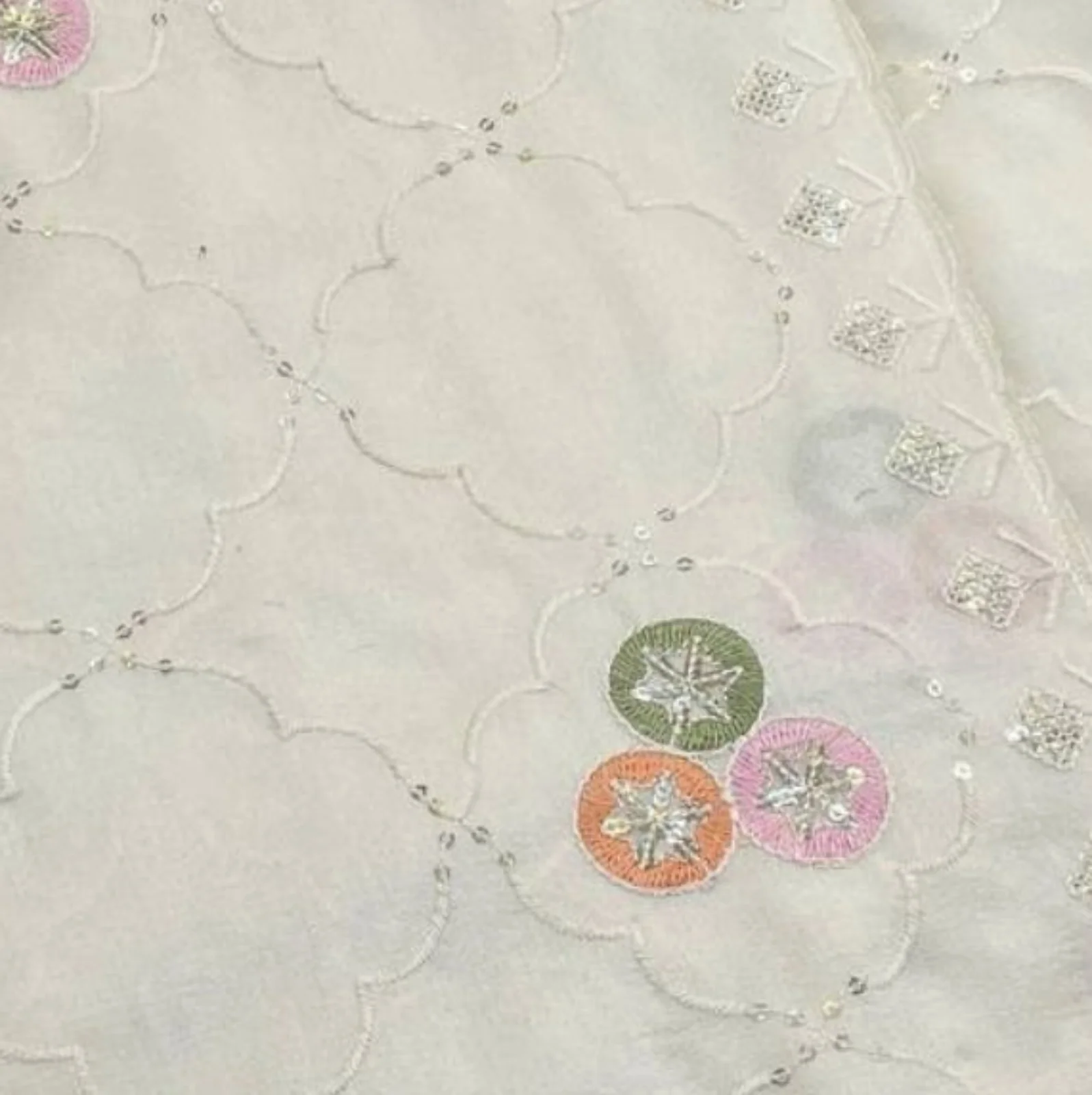Odette White Silk Embroidered Saree For Women - Image 5